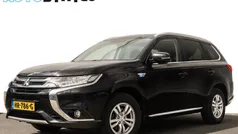 Gebruikt 2015 Mitsubishi Outlander P-HEV Edition SUV | € 13.850 (Eerlijke prijs)