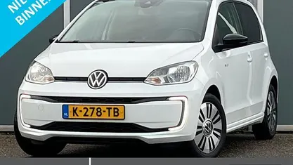 Wit Gebruikt 2020 VW e-up! Style Hatchback | € 12.900 (Eerlijke prijs)