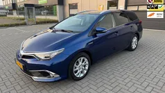 Gebruikt 2015 Toyota Auris Hybrid Stationwagen | € 11.999 (Eerlijke prijs)