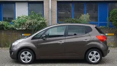Bruin Gebruikt 2012 Kia Venga Hatchback | € 4.450 (Eerlijke prijs)