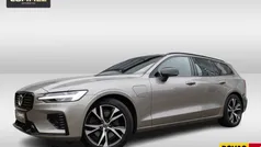 Stationwagon Gebruikt 2022 Volvo V60 Plus Stationwagen | € 39.944 (Eerlijke prijs)