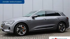 Grijs Gebruikt 2019 Audi e-tron Comfort SUV | € 24.495 (Eerlijke prijs)