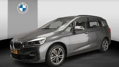 Grijs Gebruikt 2022 BMW 216 Executive Stationwagen | € 19.900 (Goede deal)