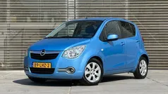 Blauw, metallic lak Gebruikt 2010 Opel Agila Edition Hatchback | € 5.250 (Super prijs)