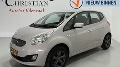 Beige Gebruikt 2011 Kia Venga Hatchback | € 4.999 (Eerlijke prijs)
