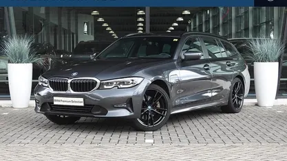 Occasion 2021 BMW 320e Executive Stationwagen | € 28.950 (Goede deal)