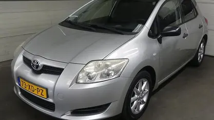 Gebruikt 2007 Toyota Auris Terra Hatchback | € 4.445 (Eerlijke prijs)