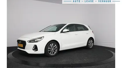 Wit Gebruikt 2018 Hyundai i30 Edition Hatchback | € 9.900 (Eerlijke prijs)