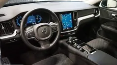 Gebruikt 2023 Volvo V60 Core Stationwagen | € 39.950 (Goede deal)