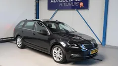 Zwart Gebruikt 2018 Skoda Octavia Business Line Stationwagen | € 11.450 (Goede deal)