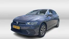 Grijs Gebruikt 2024 VW Polo Edition Hatchback | € 22.450 (Eerlijke prijs)