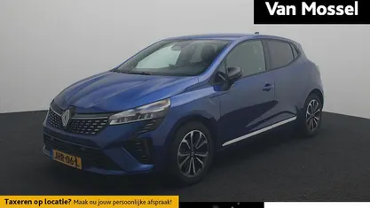Blauw Occasion 2025 Renault Clio V Techno Hatchback | € 21.940 (Eerlijke prijs)