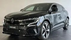 Gebruikt 2023 Renault Megane E-Tech Techno Hatchback | € 27.950 (Eerlijke prijs)