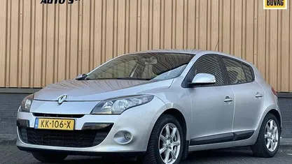 Gebruikt 2011 Renault Mégane III Bose Edition Hatchback | € 3.250 (Goede deal)