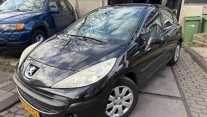 Occasion 2007 Peugeot 207 Hatchback | € 1.999 (Eerlijke prijs)