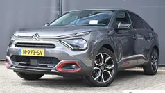 Grijs Gebruikt 2021 Citroën e-C4 Shine SUV | € 15.895 (Eerlijke prijs)