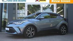 Grijs Gebruikt 2021 Toyota C-HR Team SUV | € 24.950 (Eerlijke prijs)