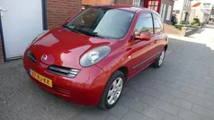 Rood Gebruikt 2005 Nissan Micra Hatchback | € 3.500 (Eerlijke prijs)