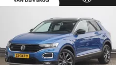 Blauw Gebruikt 2018 VW T-Roc Sport SUV | € 23.895 (Eerlijke prijs)