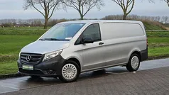 Zilver Gebruikt 2020 Mercedes Vito MPV | € 19.850 (Eerlijke prijs)