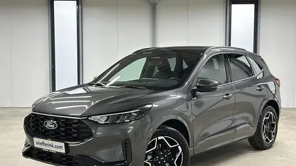 Gebruikt 2025 Ford Kuga ST-Line SUV | € 44.950 (Eerlijke prijs)