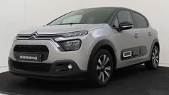 Grijs, metallic lak Gebruikt 2023 Citroën C3 Feel Hatchback | € 16.925 (Eerlijke prijs)
