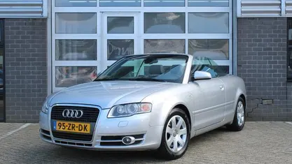 Grijs Occasion 2008 Audi A4 Cabriolet Cabriolet | € 8.950 (Eerlijke prijs)