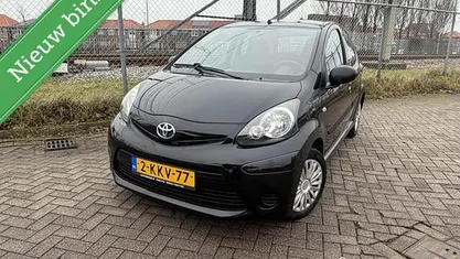 Occasion Toyota Aygo Comfort 68 PK (50 kW) 2013 Zwart Hatchback