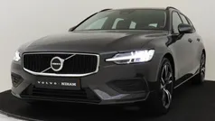 Grijs, metallic lak Gebruikt 2025 Volvo V60 Stationwagen | € 46.490 (Eerlijke prijs)