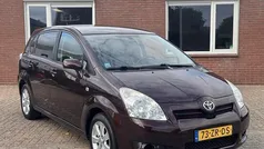 Rood Gebruikt 2008 Toyota Verso Luna MPV | € 4.395 (Eerlijke prijs)