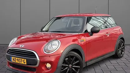 Occasion Mini ONE Business 102 PK (75 kW) 2016 Hatchback Hatchback