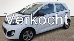 Wit Gebruikt 2012 Kia Picanto Hatchback | € 2.348 (Eerlijke prijs)