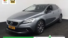Gebruikt 2019 Volvo V40 CC Summum Stationwagen | € 16.750 (Goede deal)