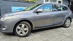 Grijs, metallic lak Gebruikt 2011 Renault Mégane GrandTour Dynamique Stationwagen | € 2.650 (Goede deal)
