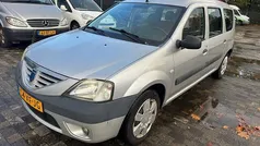 Grijs Gebruikt 2007 Dacia Logan MCV Lauréate MPV | € 1.950 (Eerlijke prijs)