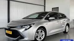 Grijs Gebruikt 2021 Toyota Corolla Active Stationwagen | € 20.950 (Eerlijke prijs)