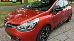 Rood Gebruikt 2013 Renault Clio IV Dynamique Hatchback | € 6.945 (Eerlijke prijs)