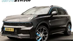 Zwart Gebruikt 2024 Lynk & Co 01 SUV | € 30.400 (Eerlijke prijs)