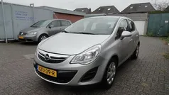 Grijs Gebruikt 2012 Opel Corsa Edition Hatchback | € 4.950 (Eerlijke prijs)