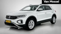 Gebruikt 2022 VW T-Roc Life SUV | € 25.900 (Goede deal)