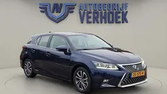 Blauw Gebruikt 2018 Lexus CT200h Business Edition Hatchback | € 15.900 (Eerlijke prijs)
