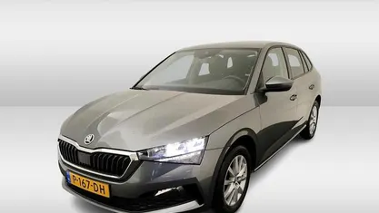 Occasion 2022 Skoda Scala Ambition Hatchback | € 17.950 (Eerlijke prijs)