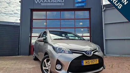 Occasion 2015 Toyota Yaris Hatchback | € 10.995 (Eerlijke prijs)