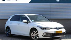 Gebruikt 2021 VW Golf VIII Style Hatchback | € 24.395 (Goede deal)
