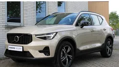 Bruin Gebruikt 2025 Volvo XC40 Plus SUV | € 45.750 (Eerlijke prijs)
