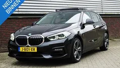 Zwart Gebruikt 2020 BMW 118 Sport Line Hatchback | € 23.950 (Eerlijke prijs)