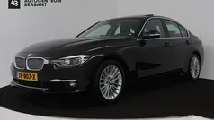 Gebruikt 2018 BMW 318 Luxury Line Sedan | € 16.945 (Eerlijke prijs)