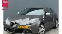 Grijs Gebruikt 2011 Alfa Romeo Giulietta Quadrifoglio Verde Hatchback | € 10.499 (Eerlijke prijs)