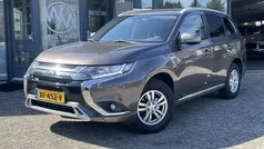 Bruin, metallic lak Gebruikt 2019 Mitsubishi Outlander SUV | € 11.950 (Goede deal)