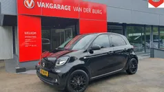 Zwart Gebruikt 2017 Smart ForFour Passion Hatchback | € 7.750 (Eerlijke prijs)